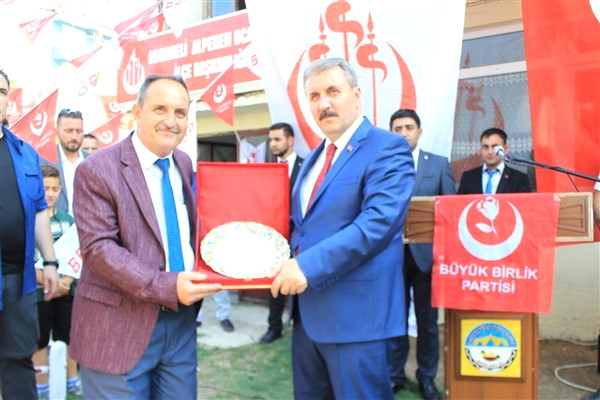 Şair Nazilli’den Destici’ye 15 Temmuz Plaketi