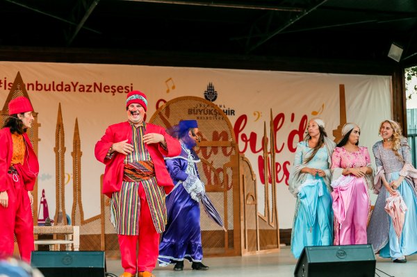 İBB ‘Kavuklu Kahve’ ile orta oyunu’nu tanıtıyor