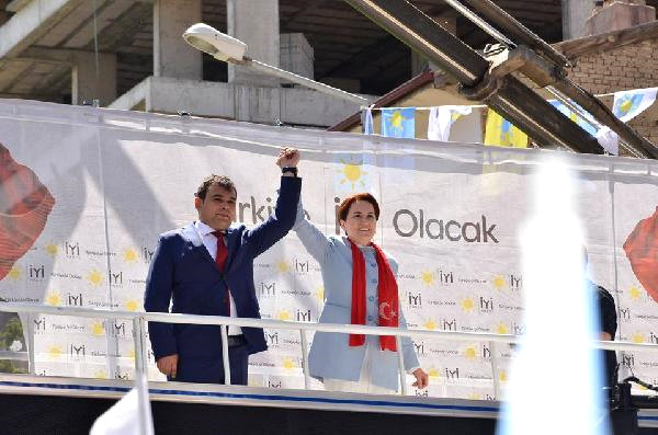 İyi Parti Niğde İl Yönetimi İstifa Etti