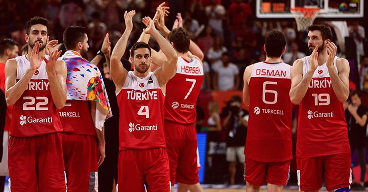 A Ulusal Erkek Basketbol Takımı Almanya ’da Sahne Alıyor!