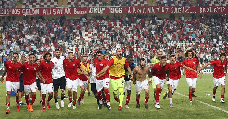 Antalyaspor Uzatmalarda Hayata Döndü!