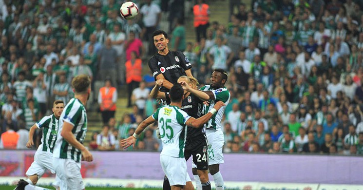 Bursaspor ’dan Kartal ’a Çelme!