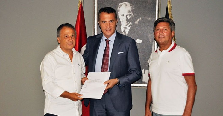 Kongrede Tek Namzet Fikret Orman!