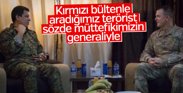 ABD komutanı Türkiye'nin aradığı teröristle buluştu