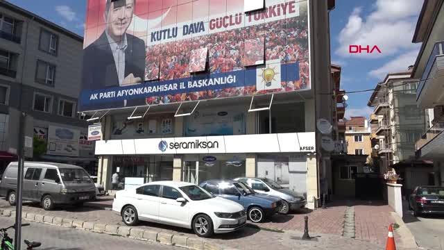 Afyonkarahisar AK Parti'ye Üye Olarak Rozet Taktı Hd