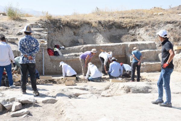 Arslantepe'deki kazılarla devlet sisteminin izi sürülüyor
