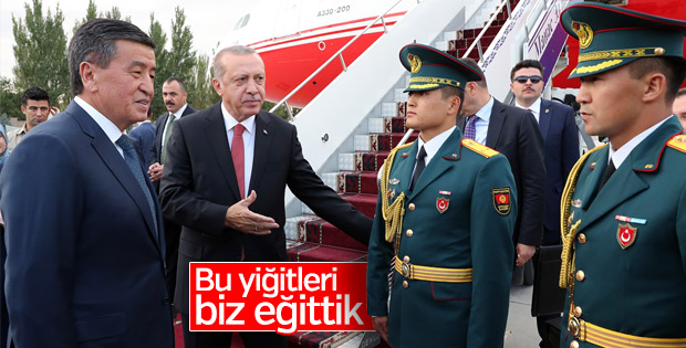 Başkan Erdoğan Türkiye'nin yetiştirdiği teğmenlerle buluştu
