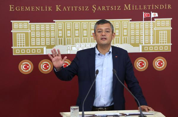 CHP'li Özel: Ankara ve İstanbul Alınacak