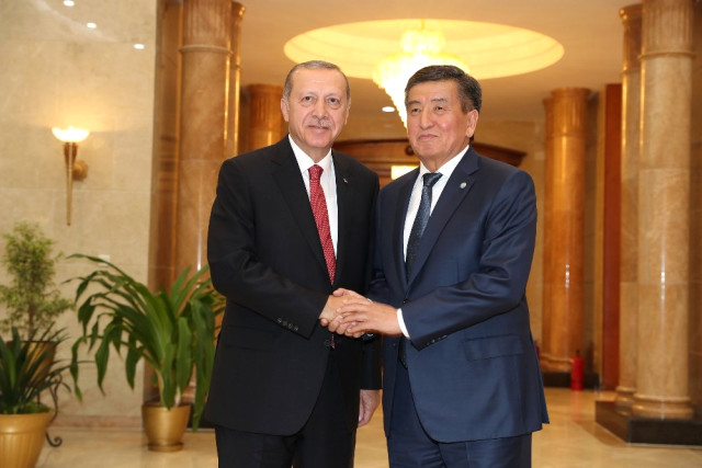 Cumhurbaşkanı Erdoğan, Kırgızistan Cumhurbaşkanı Ceenbeko ile Görüştü