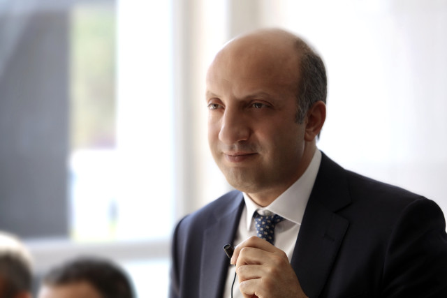 Dünyaevine Giren AK Parti Milletvekili Ali İhsan Arslan Kimdir?
