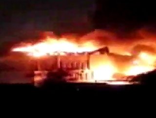 Irak'ta protestocular valilik binasını ateşe verdi: 8 ölü