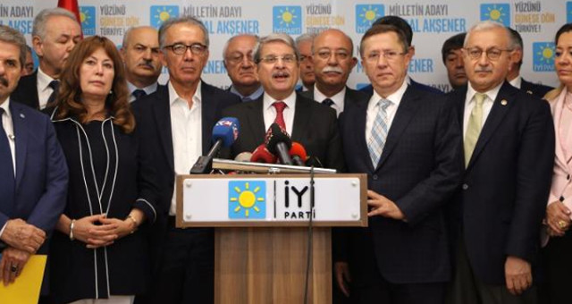 İYİ Parti'den, İl Başkanlarının İstifası Sonrası Tanımlama: Lokal Seçimlere Dek Hazır Ayla Geleceğiz