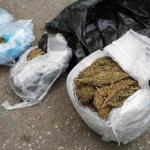 K.Maraş'ta anne ve oğlu 10 kilo esrarla yakalandı