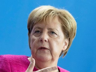 Merkel: İdlib'de insani felaketten kaçınmalıyız.
