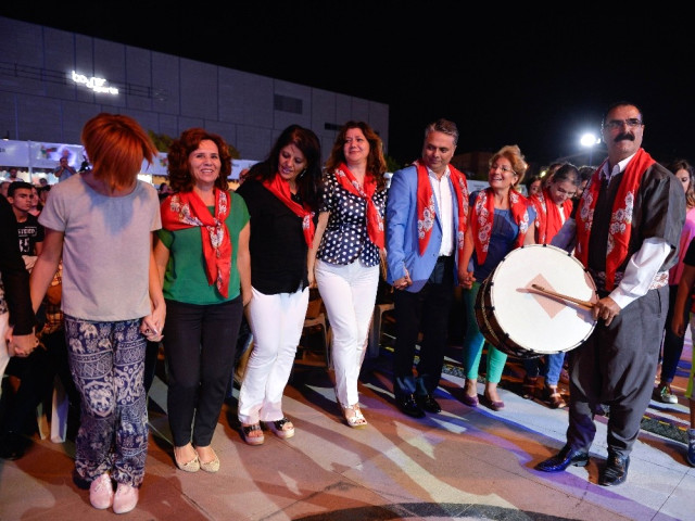 Muratpaşa Belediyesi'nin Yöreler Renkler Festivali Başlıyor