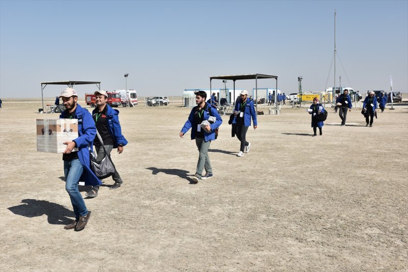 Öğrenciler TEKNOFEST'te roketleriyle yarışıyor