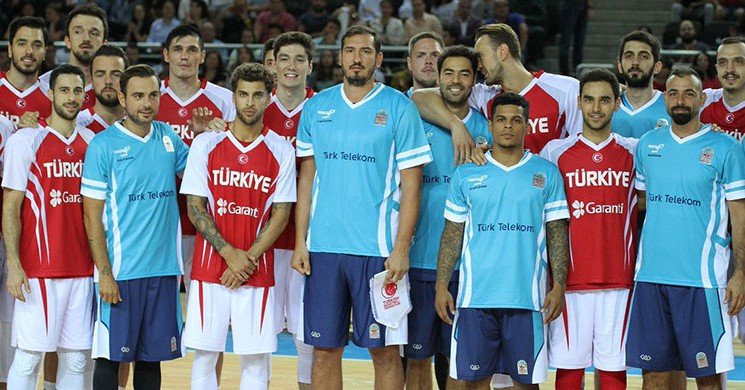 12 Dev Adam ’dan Türk Telekom ’a 13 Rakam Fark!