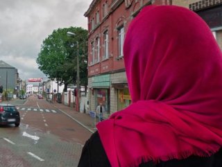 Belçika'da Müslüman kadınlar İslamofobik hücum aşağı