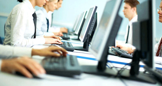 Binlerce Kişinin Alınacağı Sağlık Bakanlığına Başvurular Başladı