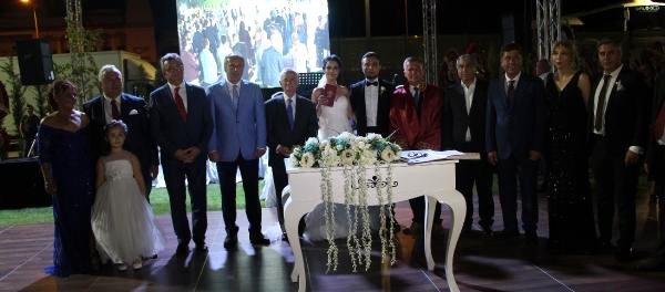 CHP’li Muharrem İnce, Tokat’ta Nikah Törenine Katıldı