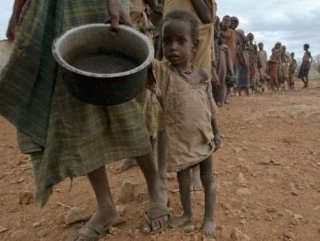 Dünyada 870 milyon insan istek çekiyor