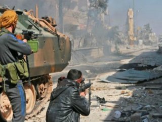 Haseke'de YPG ile rejim askerleri çatıştı