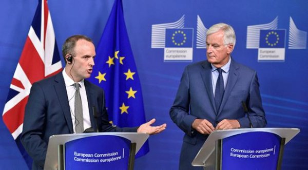 İngiltere ve AB arasında Kuzey İrlanda çatlağı