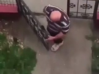 Kediyi ezen adamın vurdumduymazlığı yok artık dedirtti