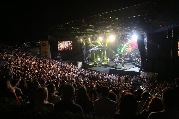 Mehmet Erdem ve Rubato ile müzik doymuş gece