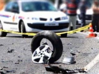 Polisten kaçan şüpheliler kaza yaptı 5 kişi yaralandı