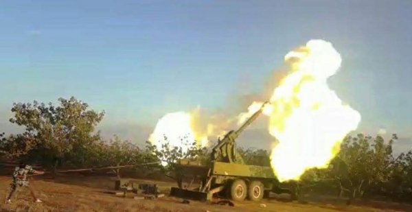 Rus ve Suriye jetleri İdlib'i vuruyor