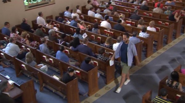 Washington'da kilisede çocuk istismarı protestosu