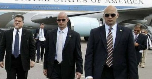 Yunan politikacı: FBI ve CIA, Selanik ’i 'işgal etti