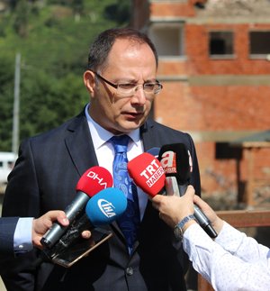 Muradiye beldesinde 4 Katlı Bina İçin Yıkım Kararı Alındı