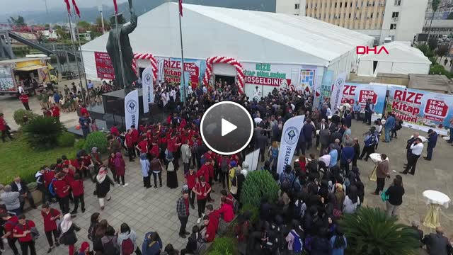 Rize Okuma Yazma Öğrenen Bahriye Nine Kitap Fuarına Koştu