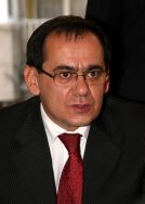 AK Parti'nin Samsun Adayı Eski Bakan Mustafa Demir