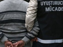 Hakkari'de PKK'ya ait uyuşturucu ele geçirildi