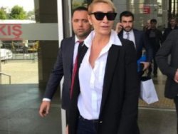 Sıla'dan kadına şiddetle çaba paylaşımı