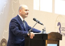 Bakan Soylu: 'Bu Sene 127 Bin Uyuşturucu, 109 Bin 737 Adet de Terör Operasyonu Yaptık'