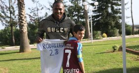 Hugo Rodallega, Küçük Hayranıyla Buluştu!