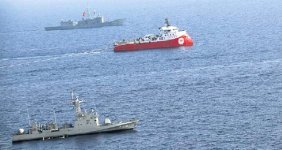 Türkiye Resti Çekti: Ayağınızı Denk Alın, Hemencecik Karşılık Veririz