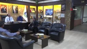 Başkan Çöl Makam Kapısı 5 Yıldır Hiç Kapatmadı