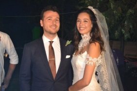 Azra Akın sosyal medyada oğlunun adını açıkladı