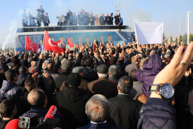 Başkan Büyükkılıç'a Coşkulu Karşılama