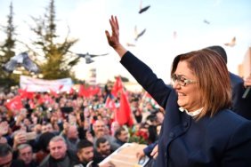 Fatma Şahin'i Binlerce Birey Karşıladı