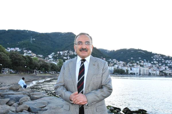 AK Parti’nin Ordu Adayı Eski Bakan Hilmi Güler