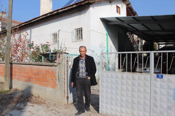 Drone ile gözetleniyorsun deyip 24 bin lira dolandırdılar