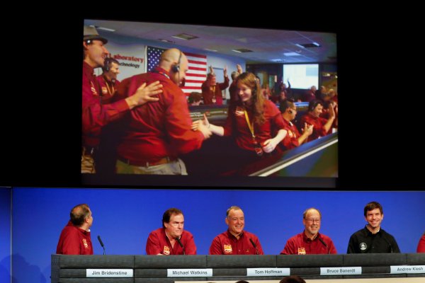 NASA’nın Mars’a inme gururu