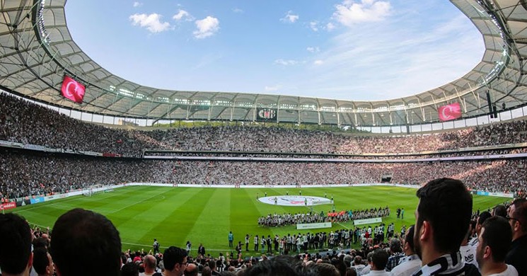 Beşiktaş-Galatasaray Derbisinin Bilet Fiyatları Duyuruldu!