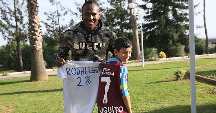 Hugo Rodallega, Küçük Hayranıyla Buluştu!